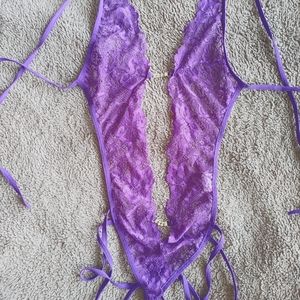 Avidlove lace crotchless purple bodysuit, beautiful sparkling clasps, size S